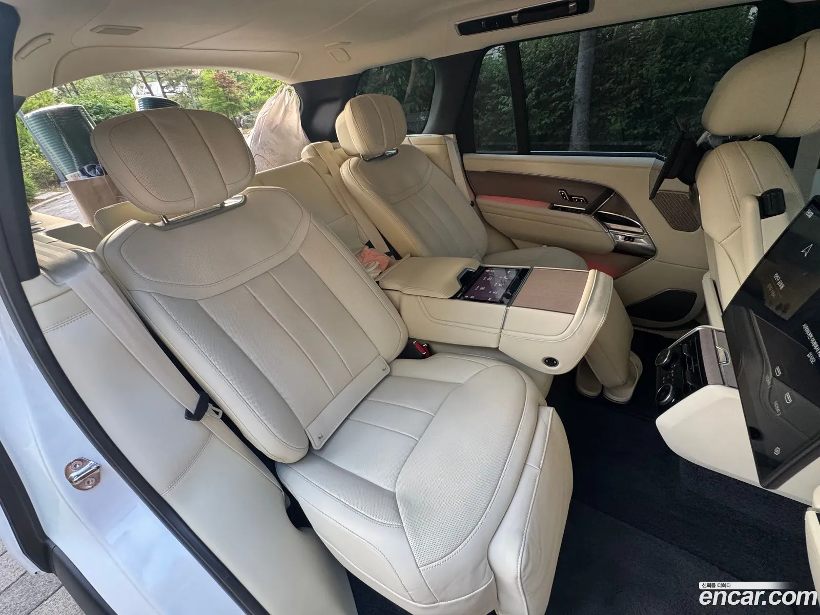 Land Rover Range Rover 2023 — 15