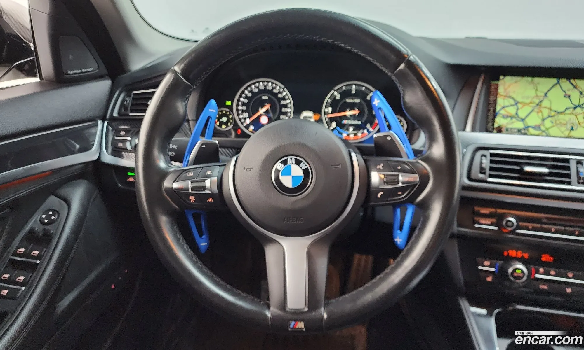 BMW 5 Series 2016 WBA5D3100GGV84795 — 7