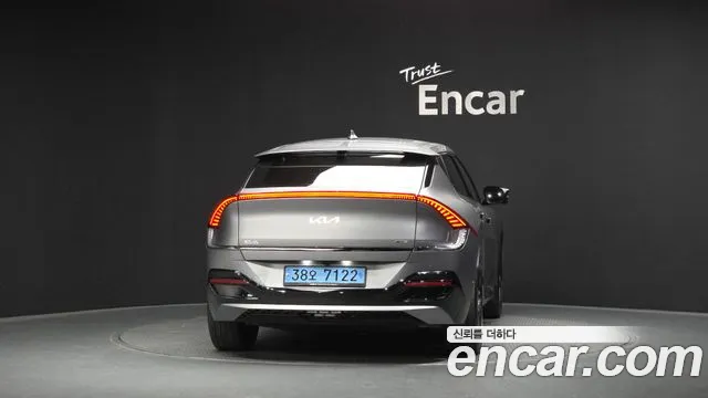 Kia EV6 2023 — 3