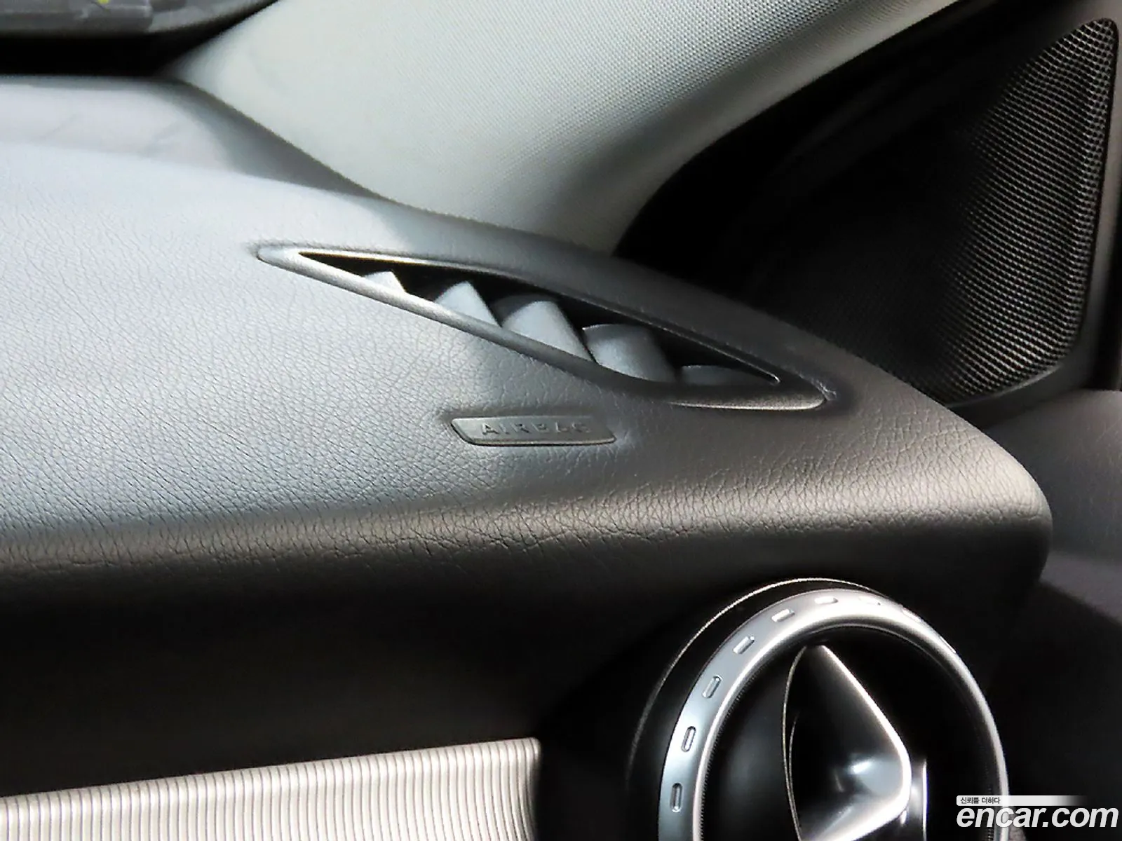 Mercedes-Benz GLA-Class X156 2016 — 11