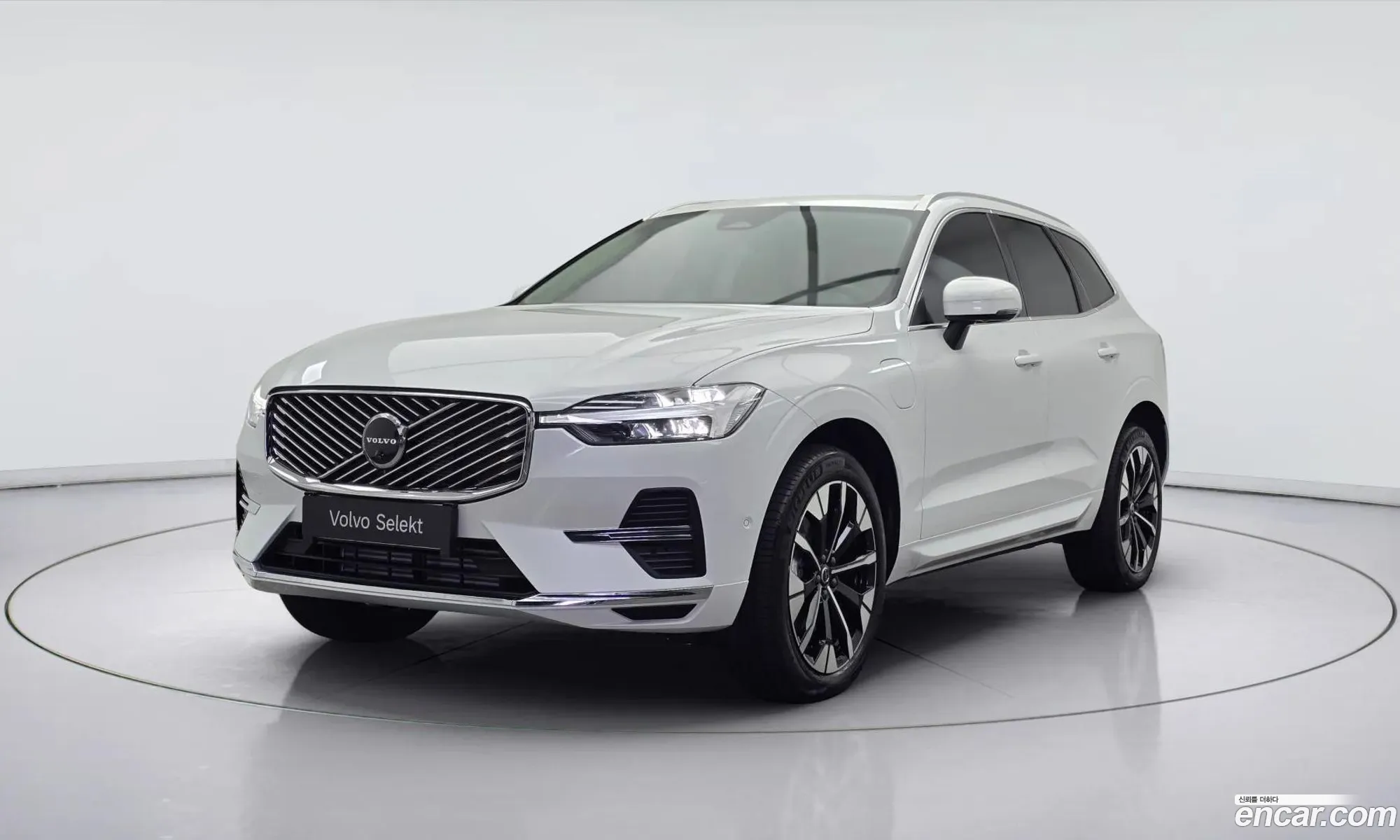 Volvo XC60 2025 — 19