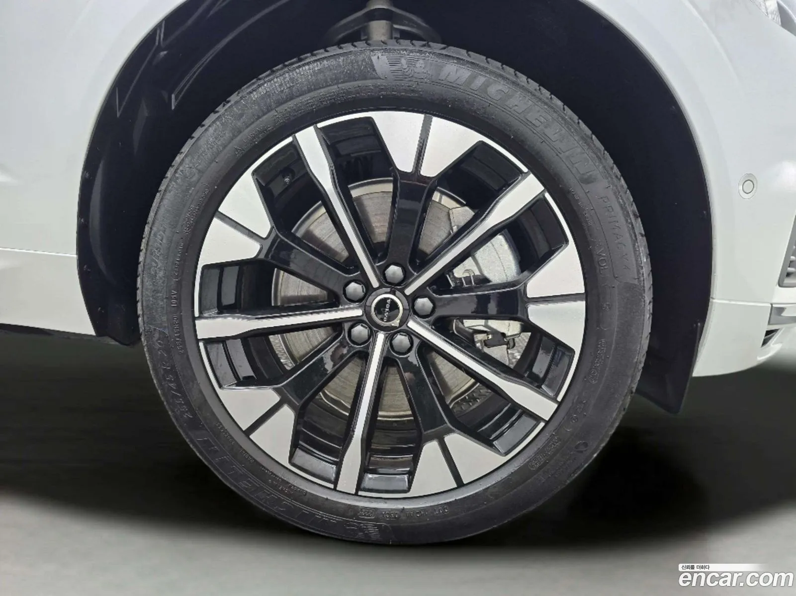 Volvo XC60 2025 — 7