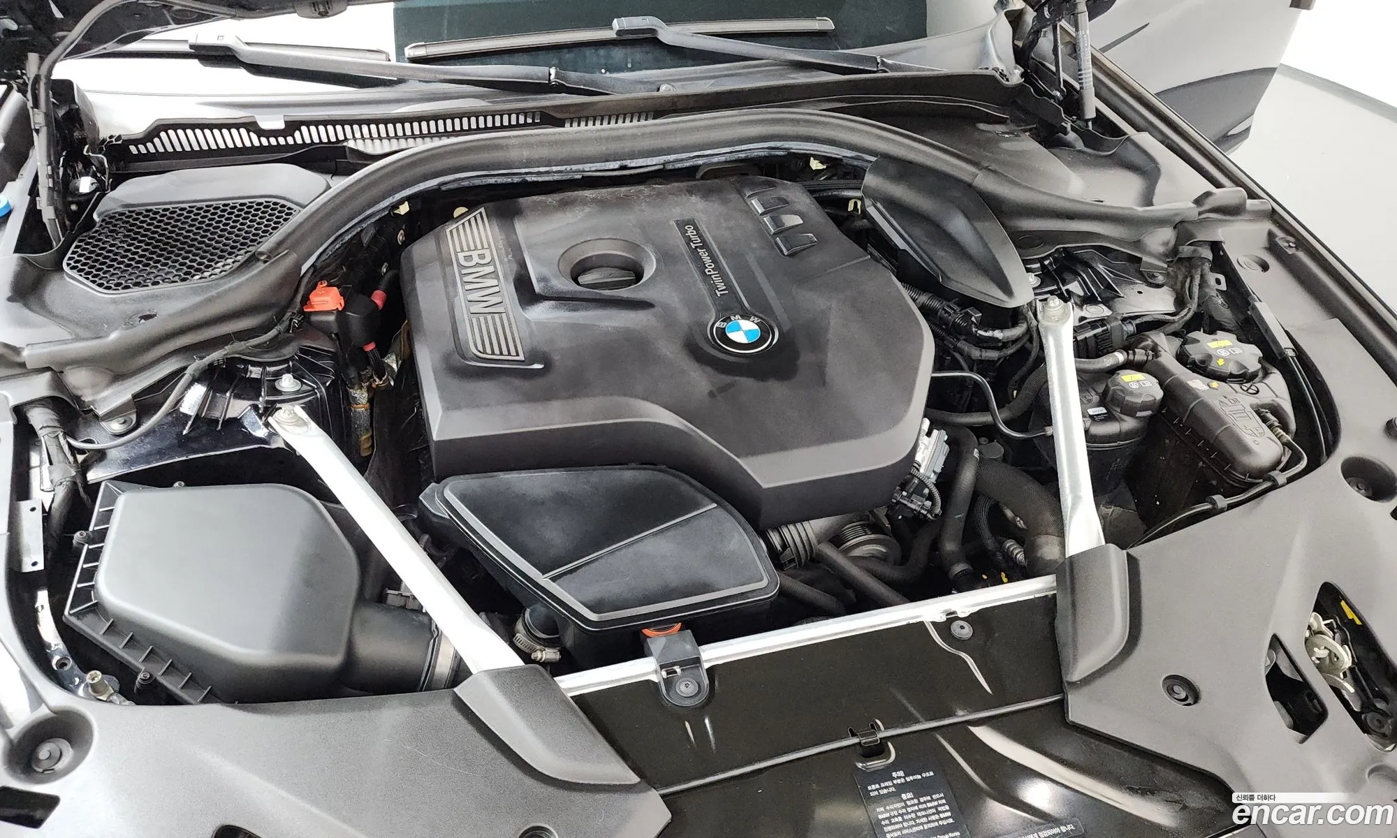 BMW 5 Series 2018 — 5