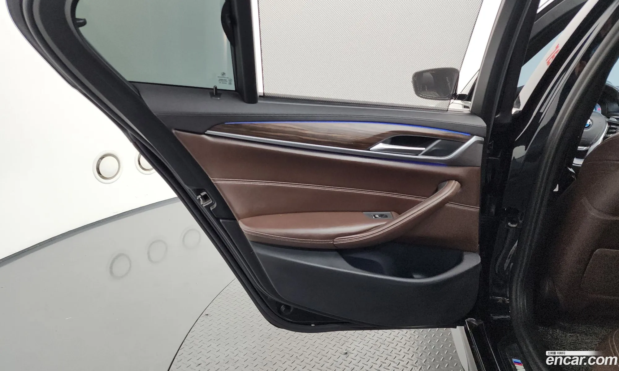 BMW 5 Series 2018 — 9