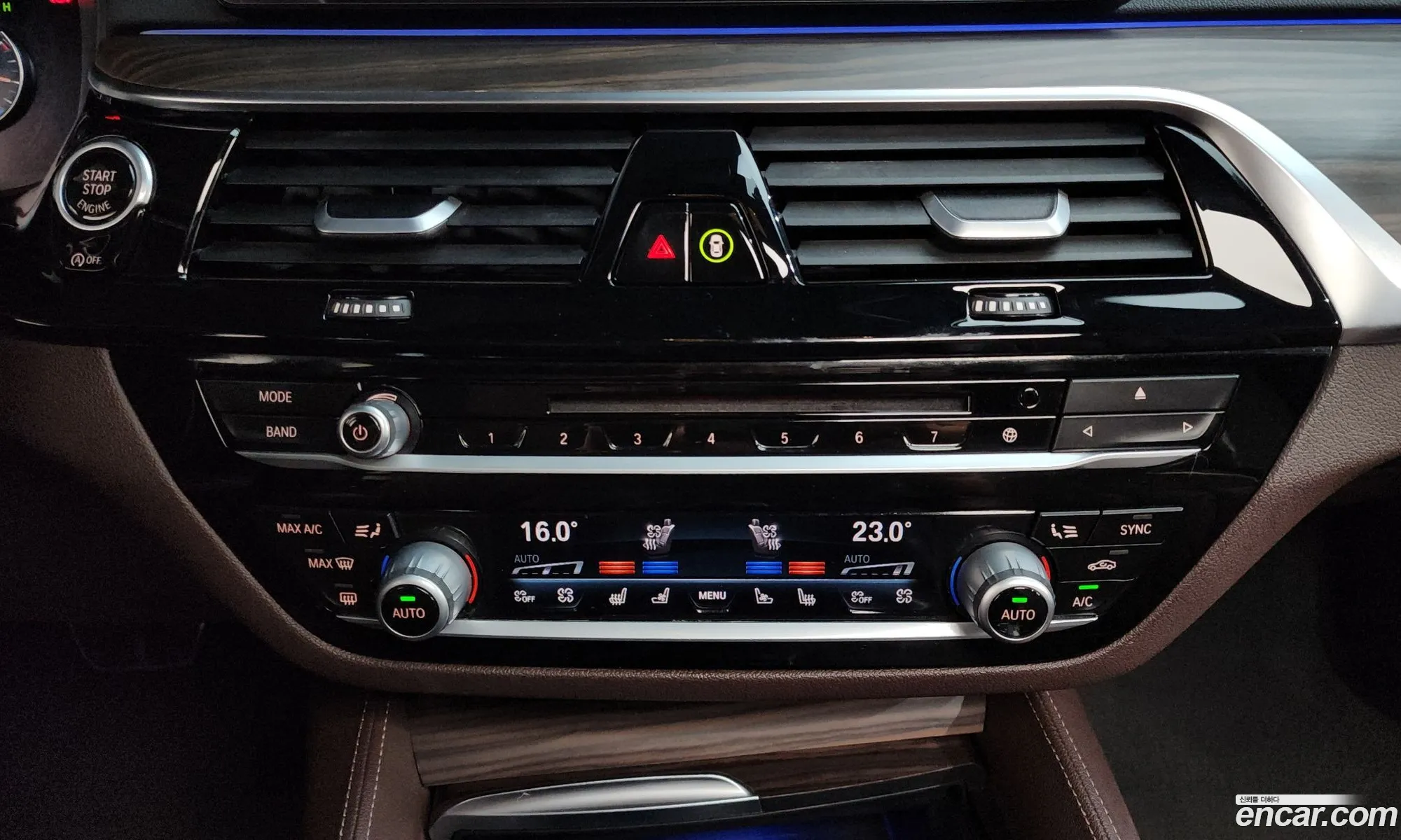 BMW 5 Series 2018 — 27