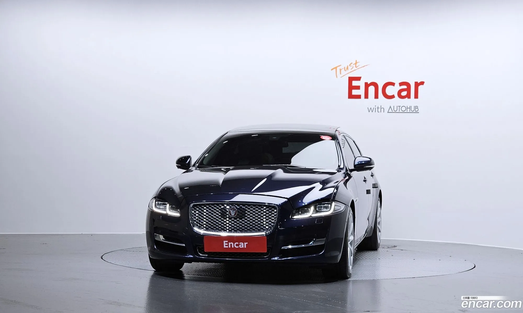 Jaguar XJ 2016 SAJAA2293GNV98673 — 17