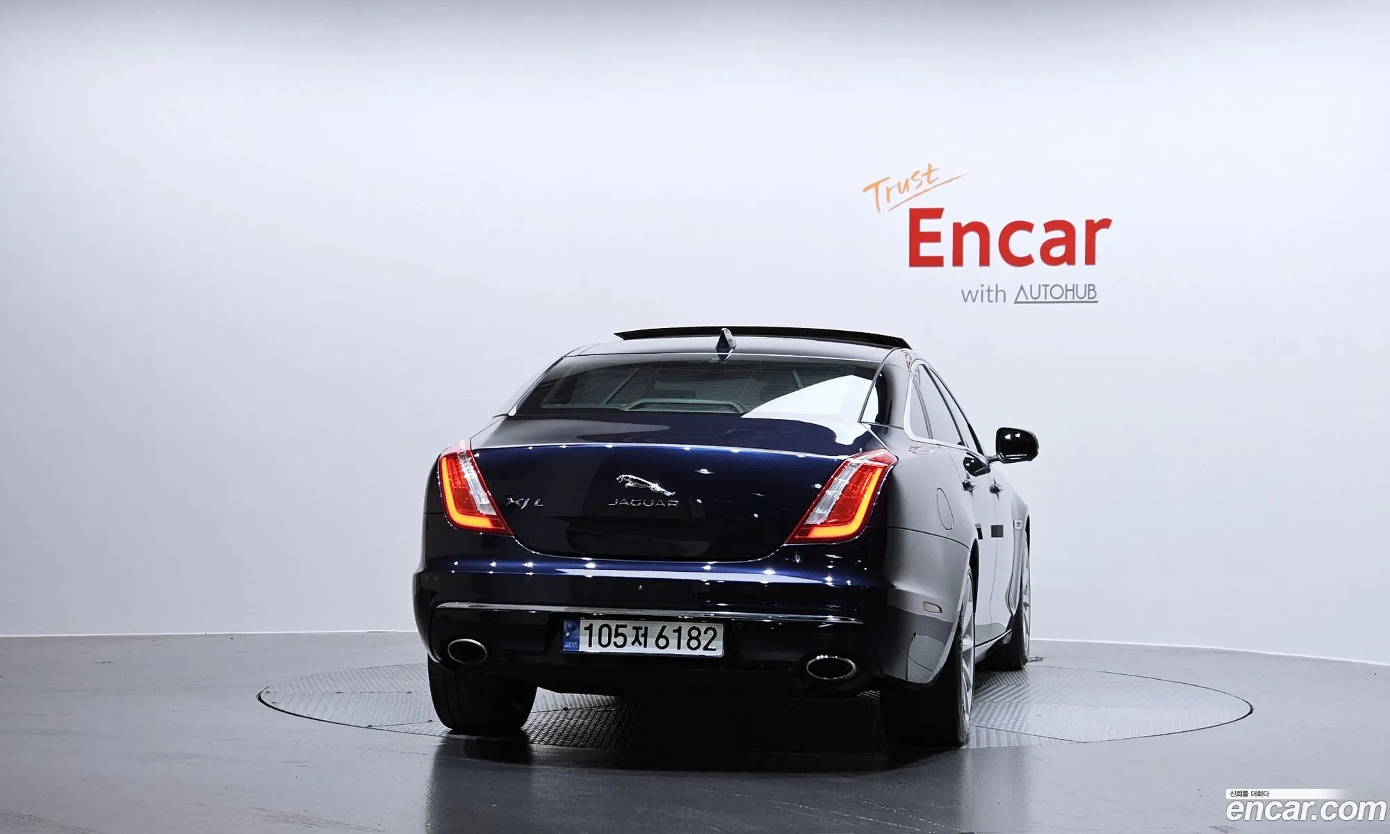 Jaguar XJ 2016 SAJAA2293GNV98673 — 14