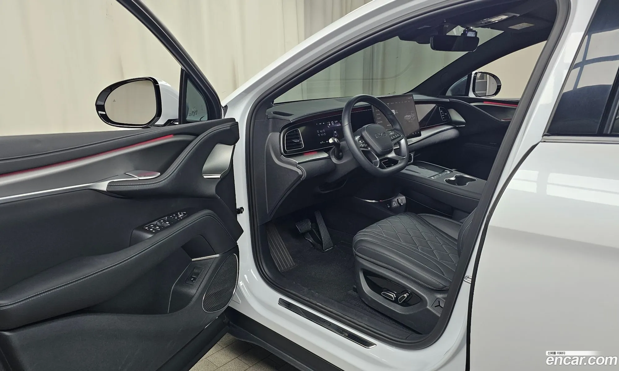 BYD Sealion 7 2025 LGXCH4CDXT2034129 — 18