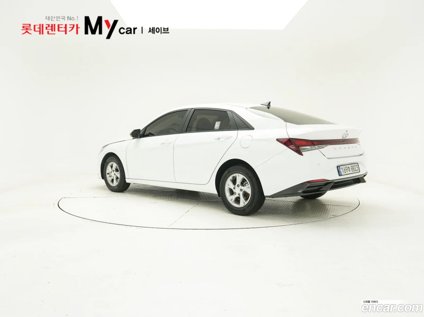 Hyundai Elantra 2022 — 2