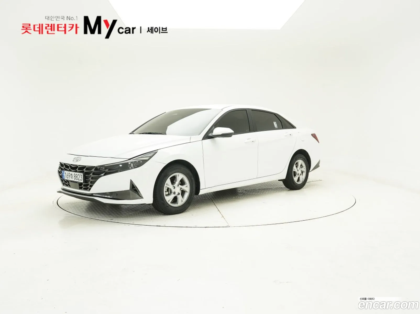 Hyundai Elantra 2022 — 4