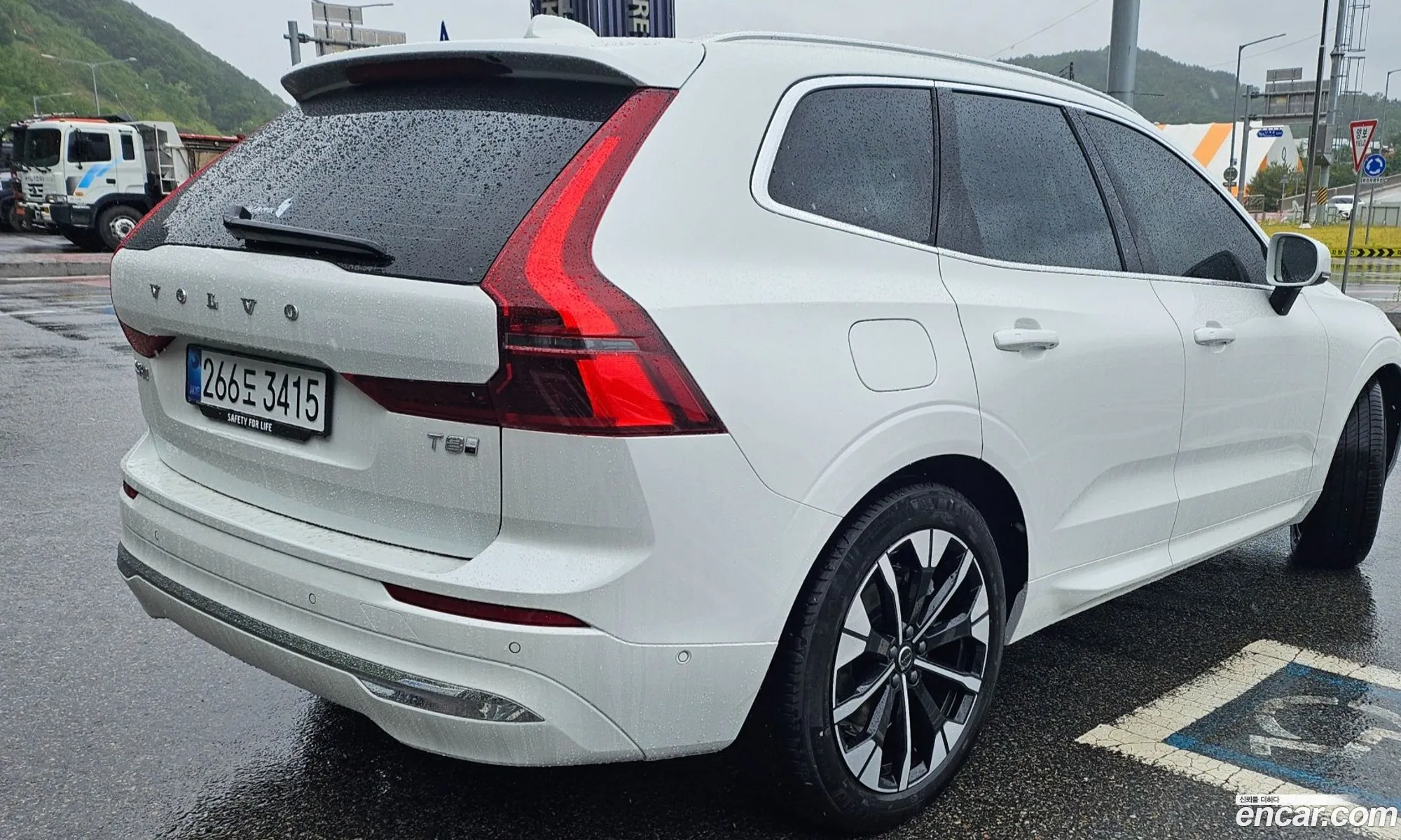 Volvo XC60 2026 — 10