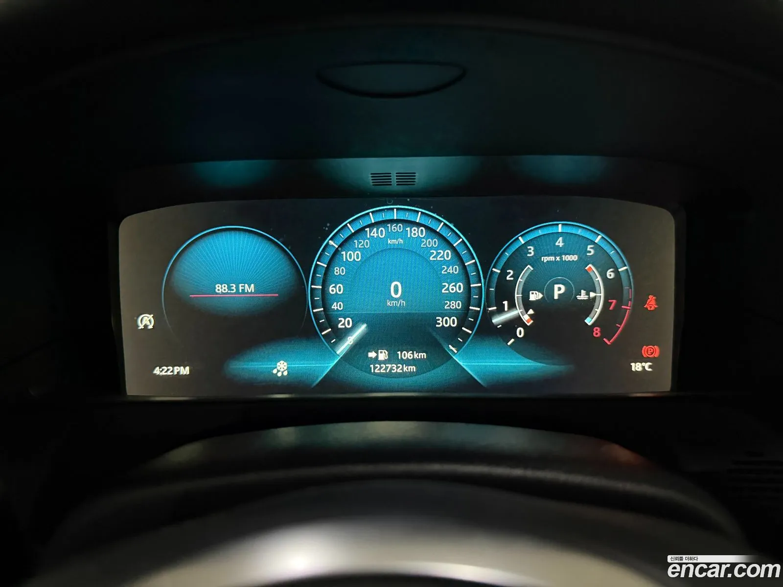 Jaguar XF 2018 — 17