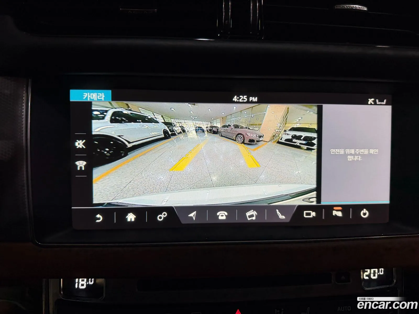 Jaguar XF 2018 — 7