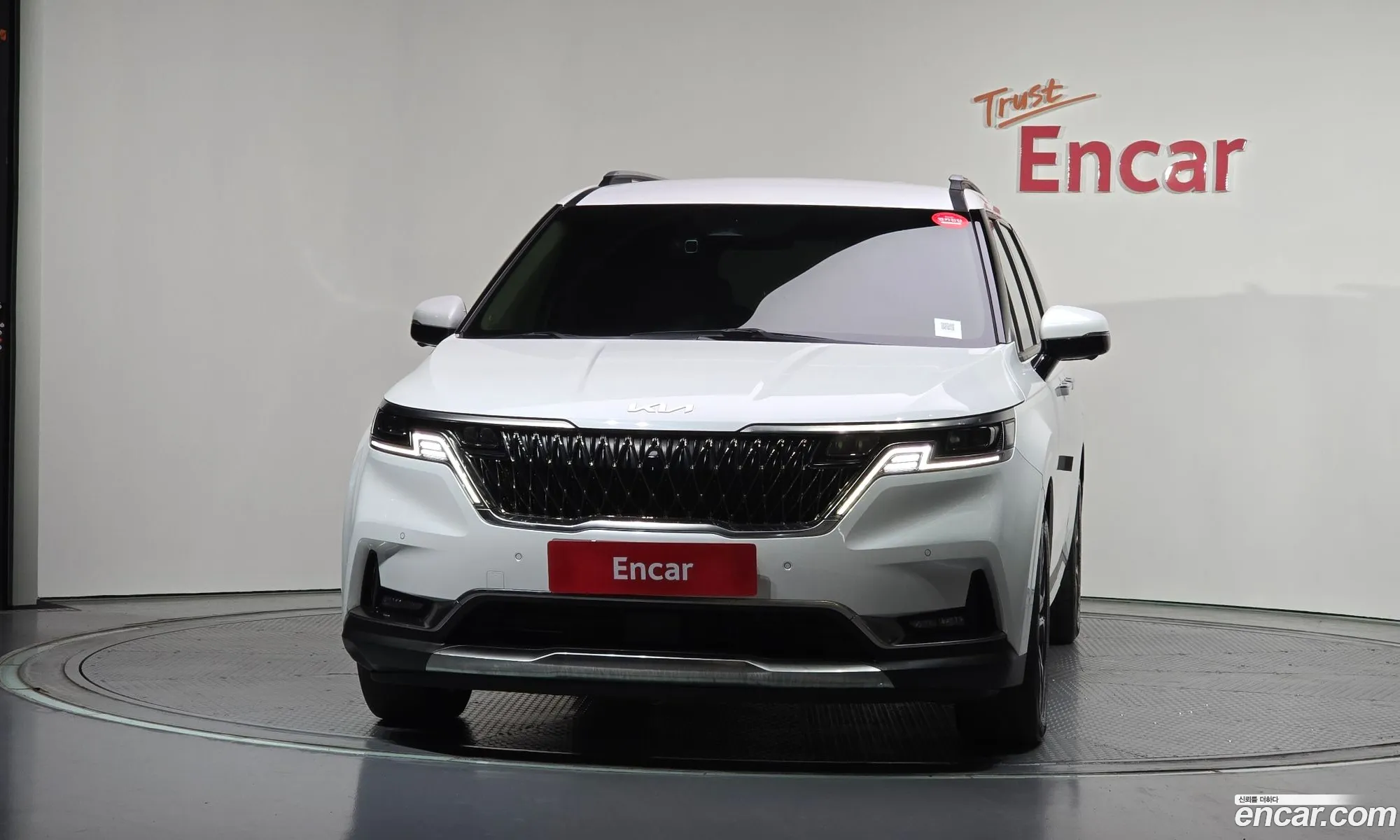 Kia Carnival 2022 — 4