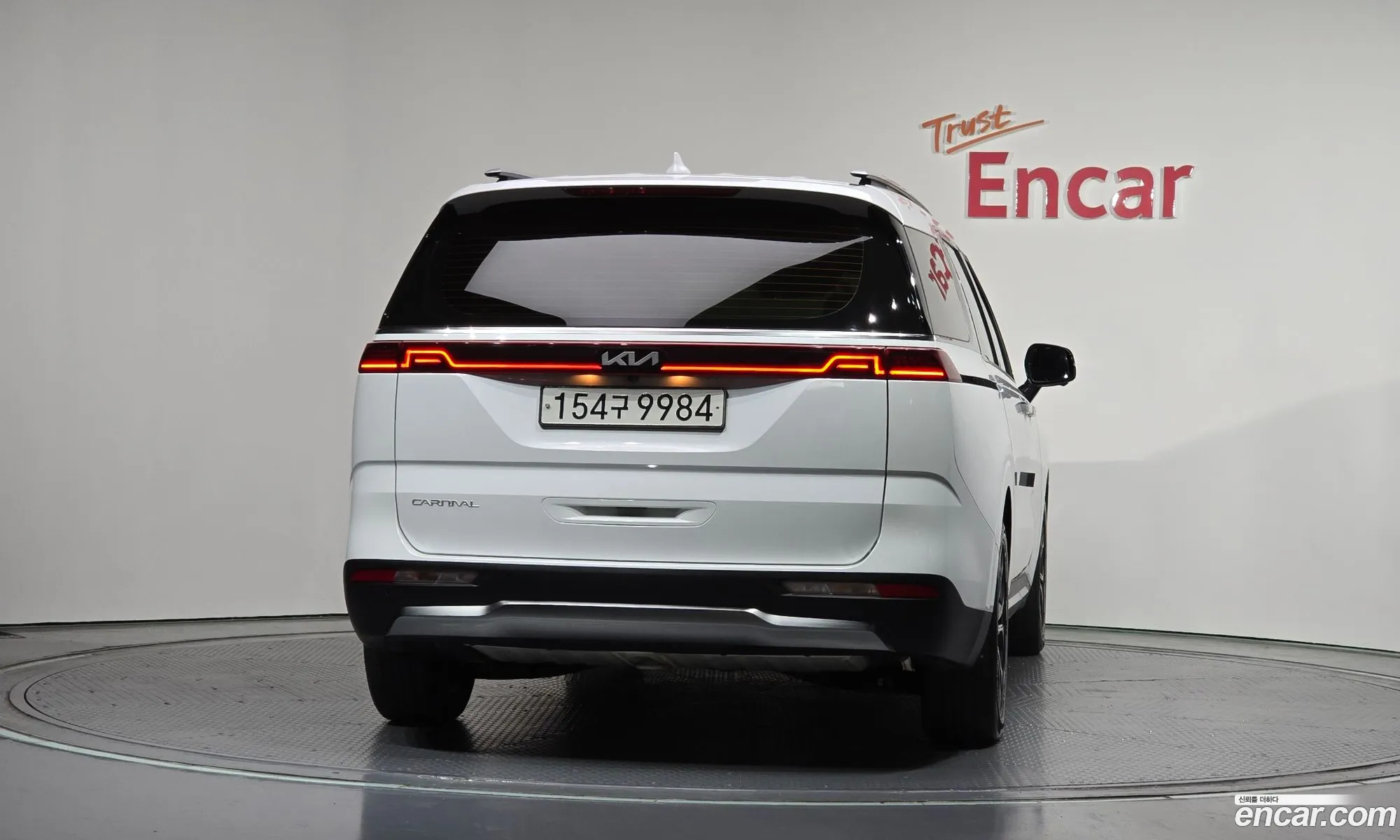 Kia Carnival 2022 — 2