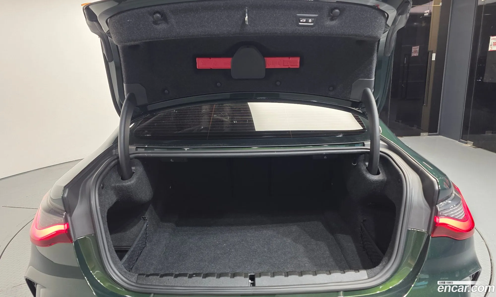 BMW 4 Series 2022 WBA21AP05NCK33182 — 16