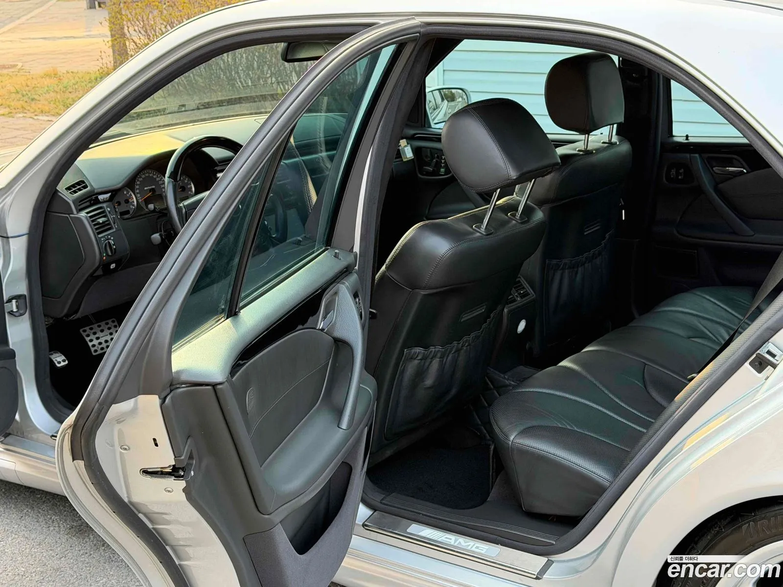 Mercedes-Benz E-Class W210 2001 — 6