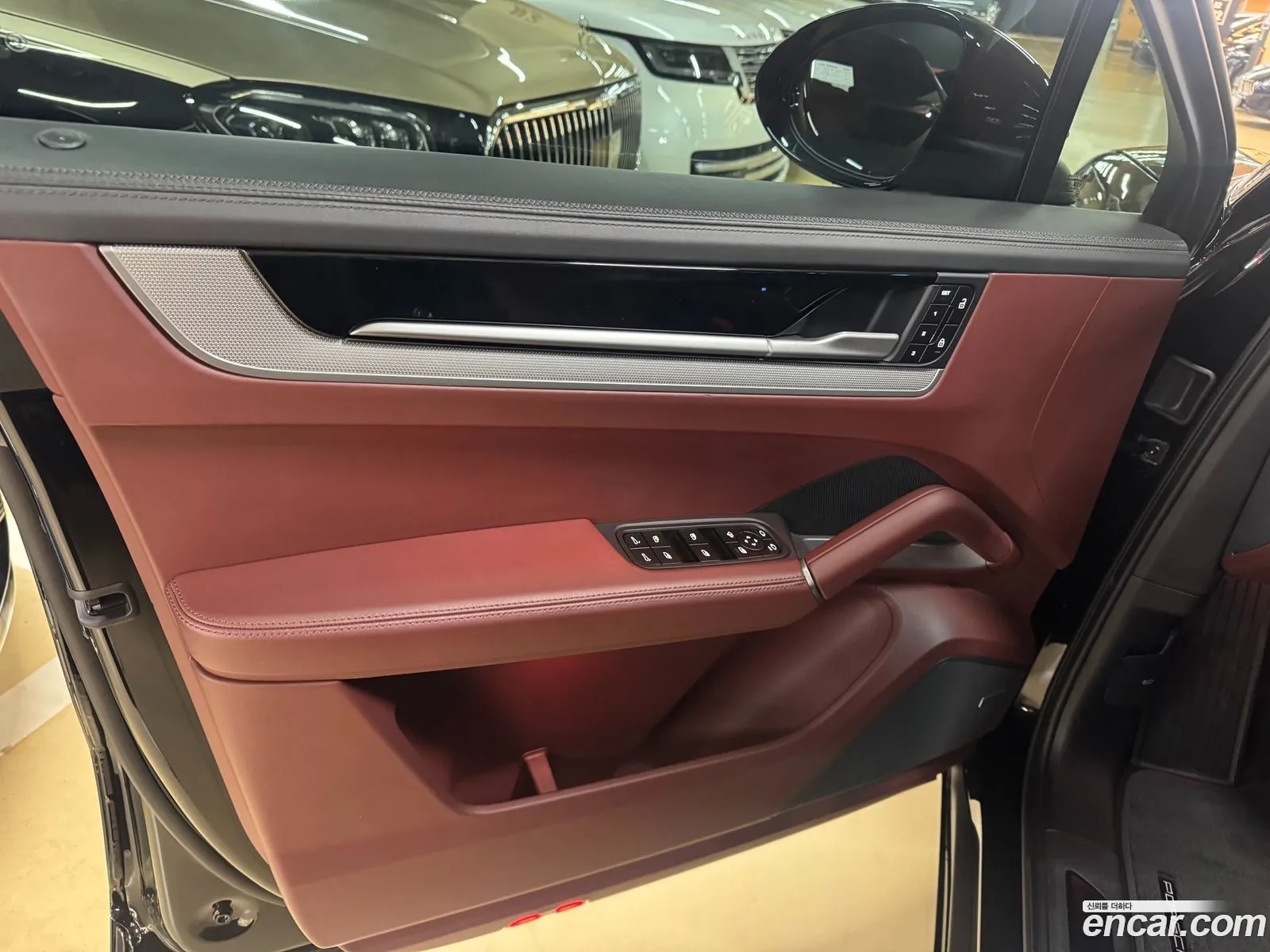 Porsche Cayenne 2024 — 19