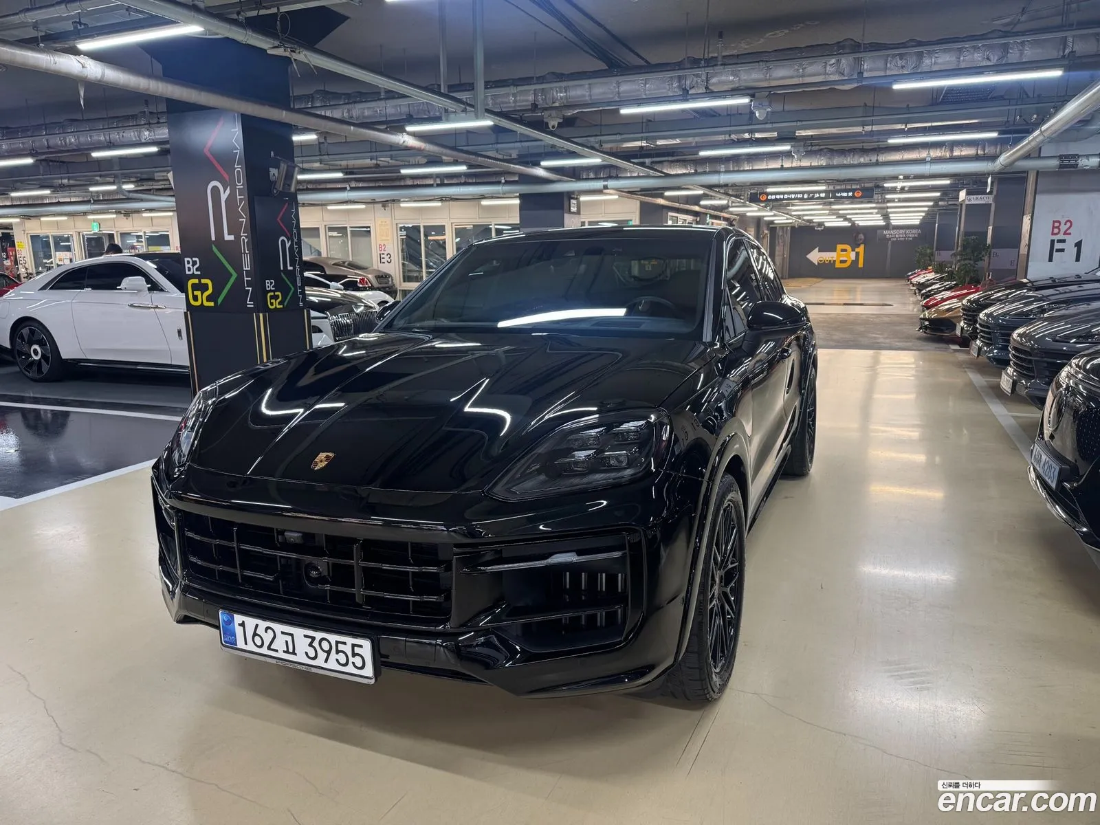 Porsche Cayenne 2024 — 17