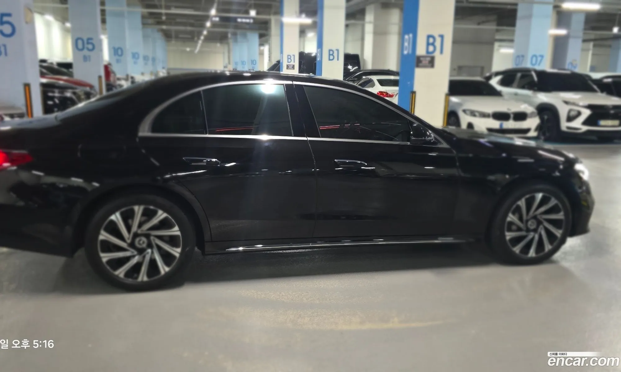 Mercedes-Benz E-Class W214 2025 — 12