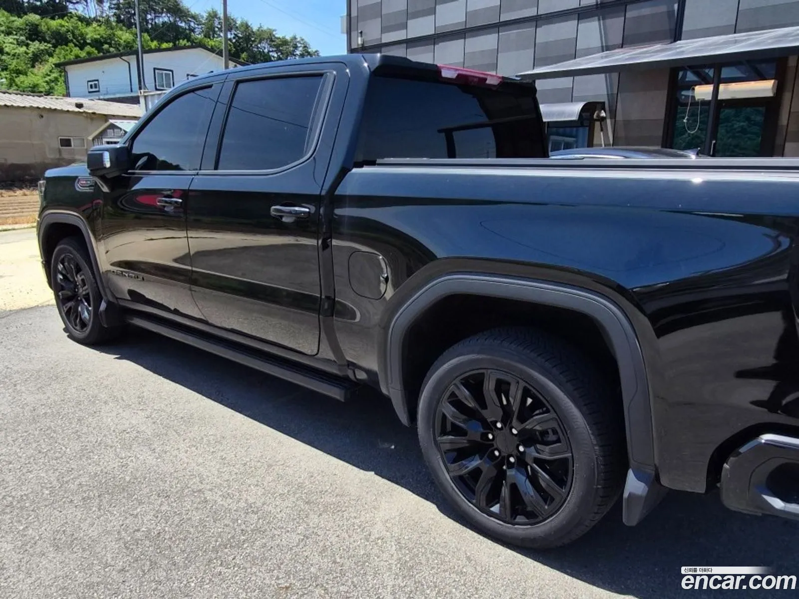 GMC Sierra