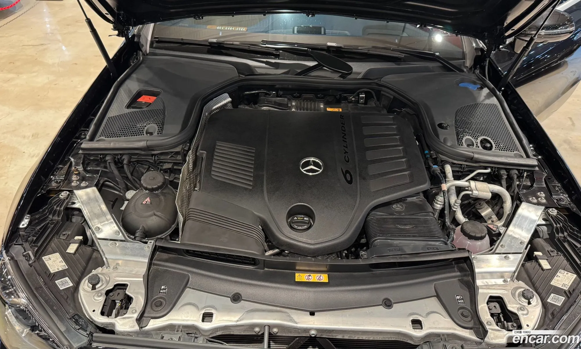 Mercedes-Benz E-Class W213 2023 — 19