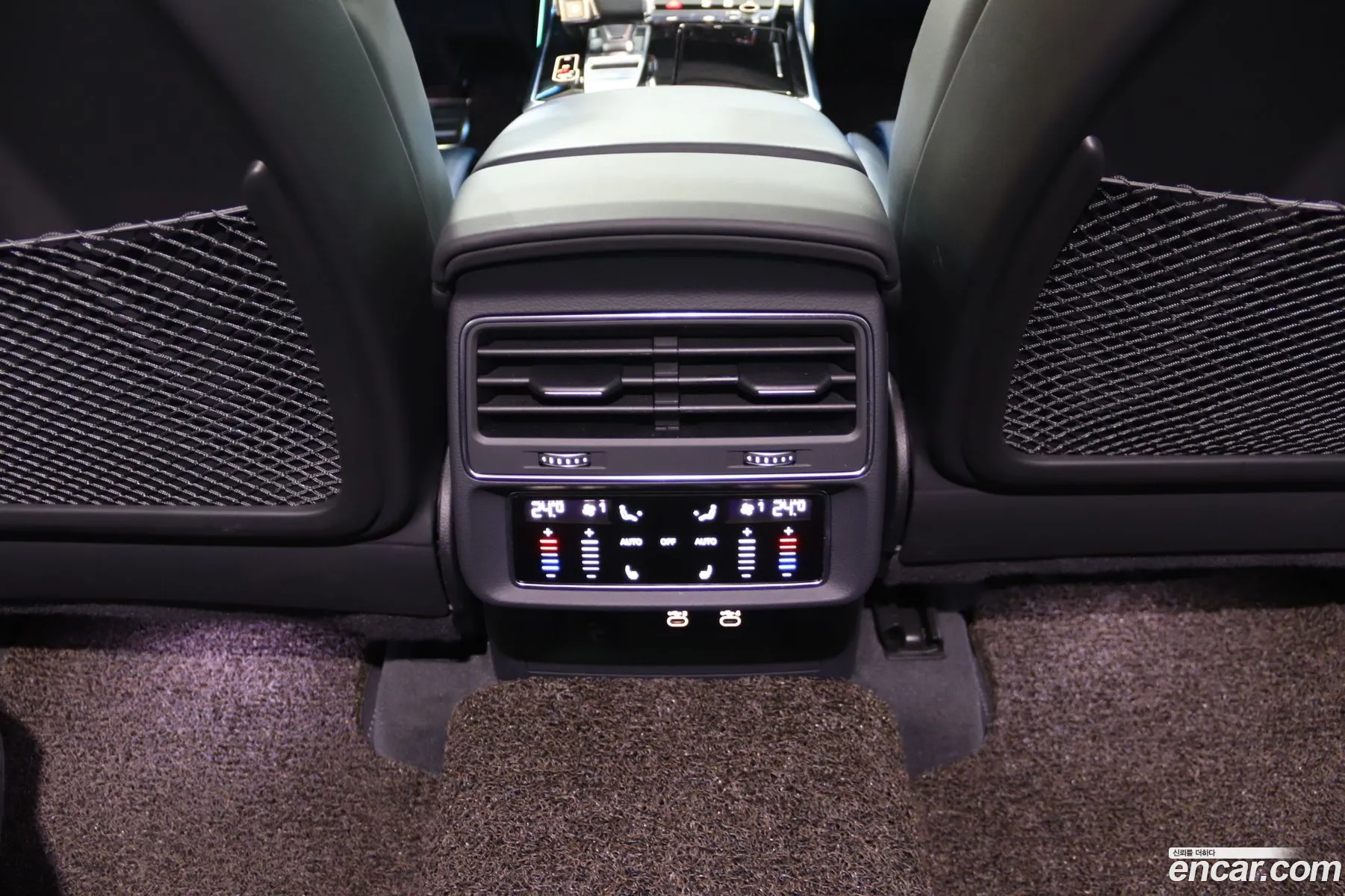 Audi Q8 2021 — 9