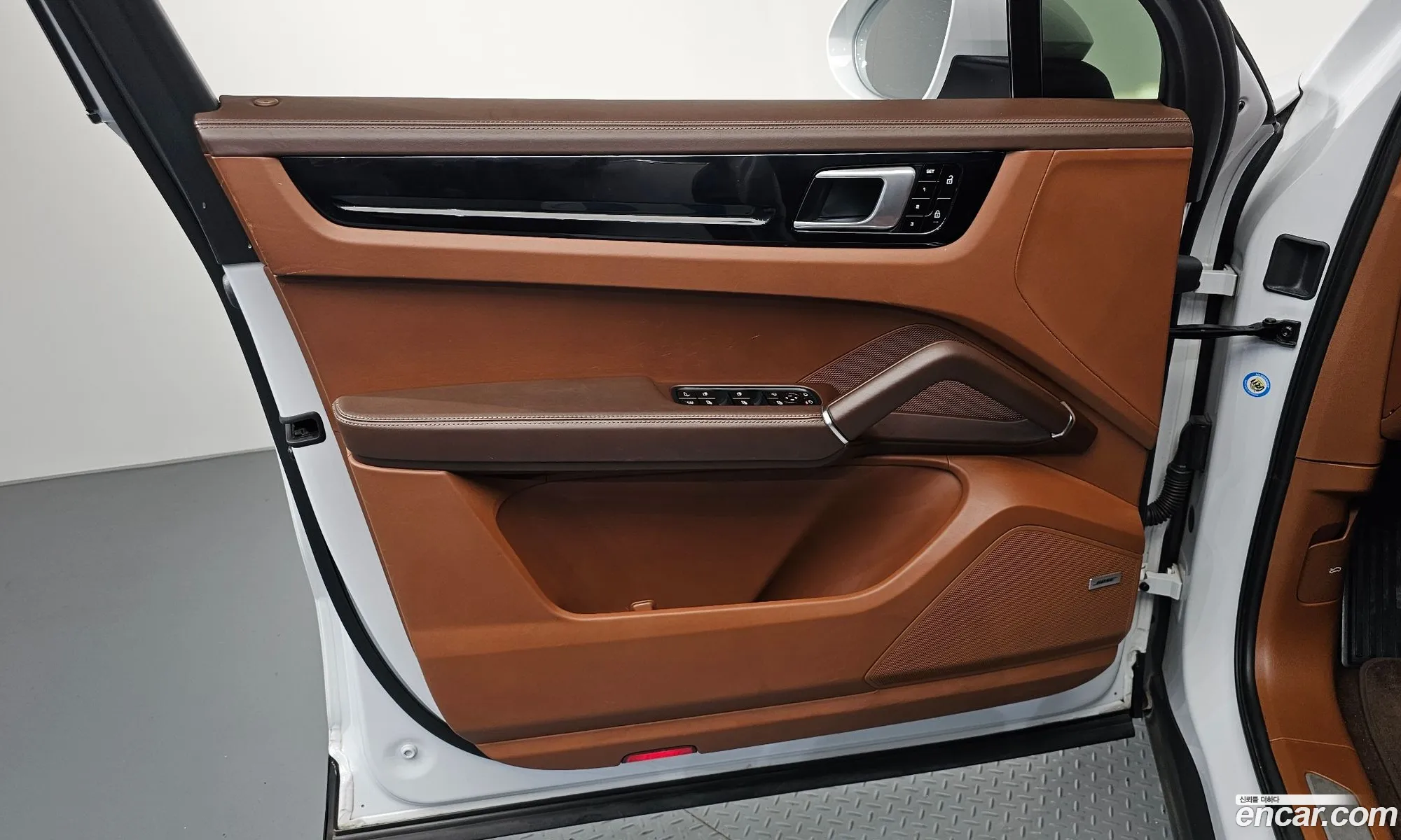 Porsche Cayenne 2020 WP1AE29Y4LDA34223 — 33