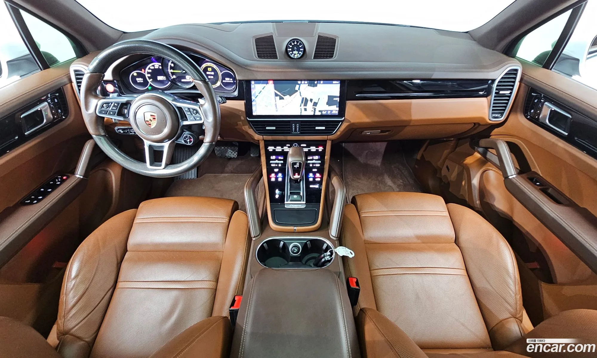 Porsche Cayenne 2020 WP1AE29Y4LDA34223 — 29