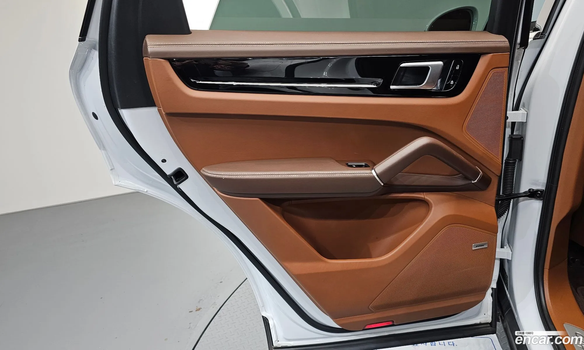 Porsche Cayenne 2020 WP1AE29Y4LDA34223 — 13
