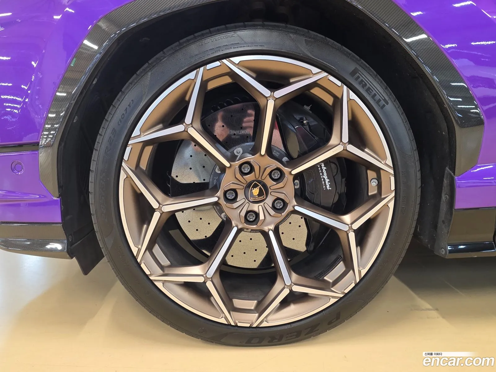 Lamborghini Urus 2023 — 18