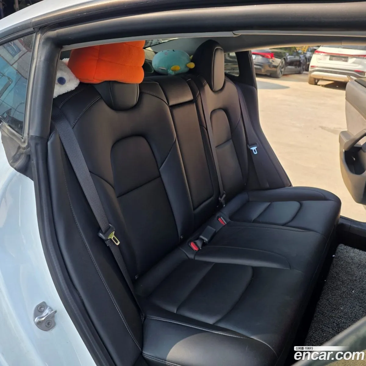 Tesla Model 3 2022 — 19