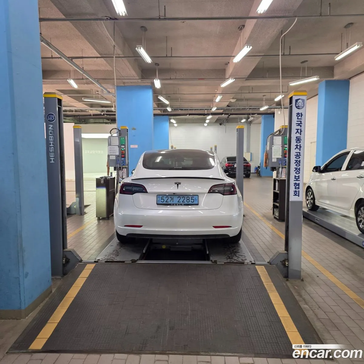 Tesla Model 3 2022 — 6