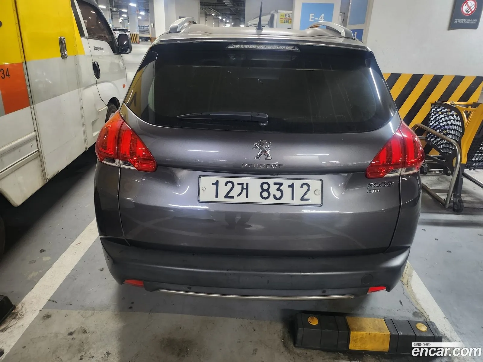 Peugeot 2008 2015 — 6