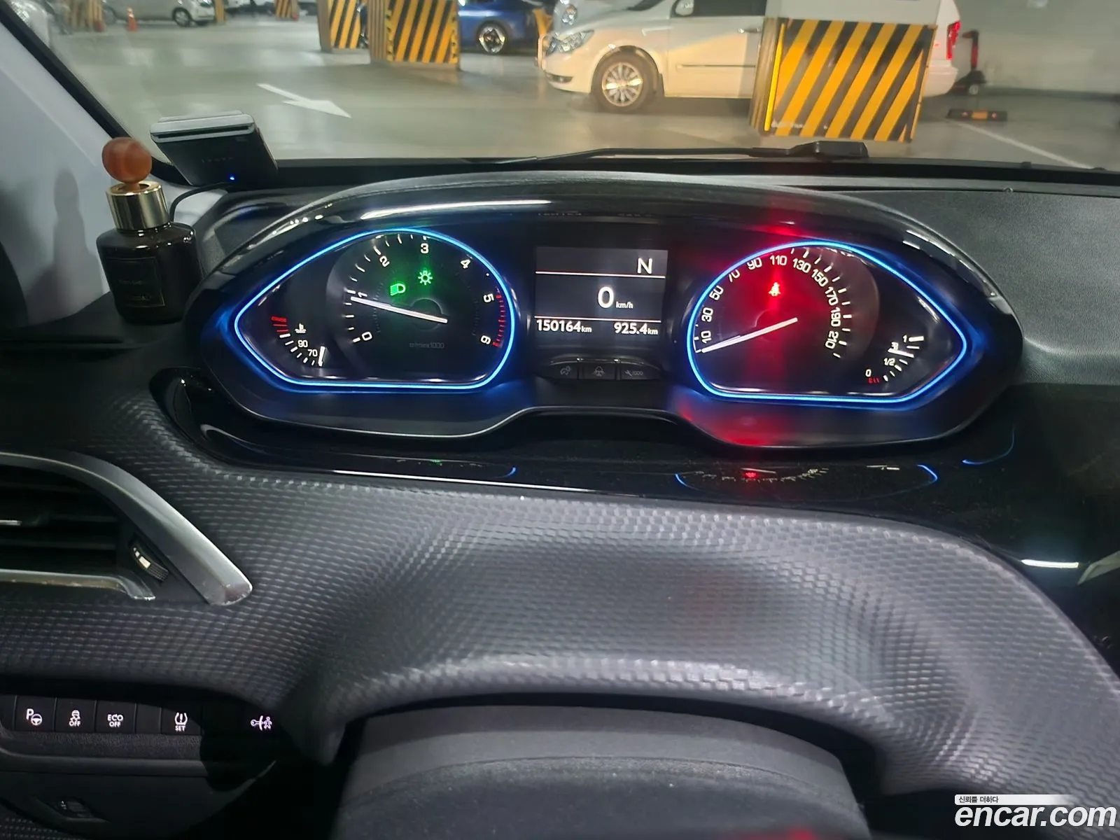 Peugeot 2008 2015 — 9