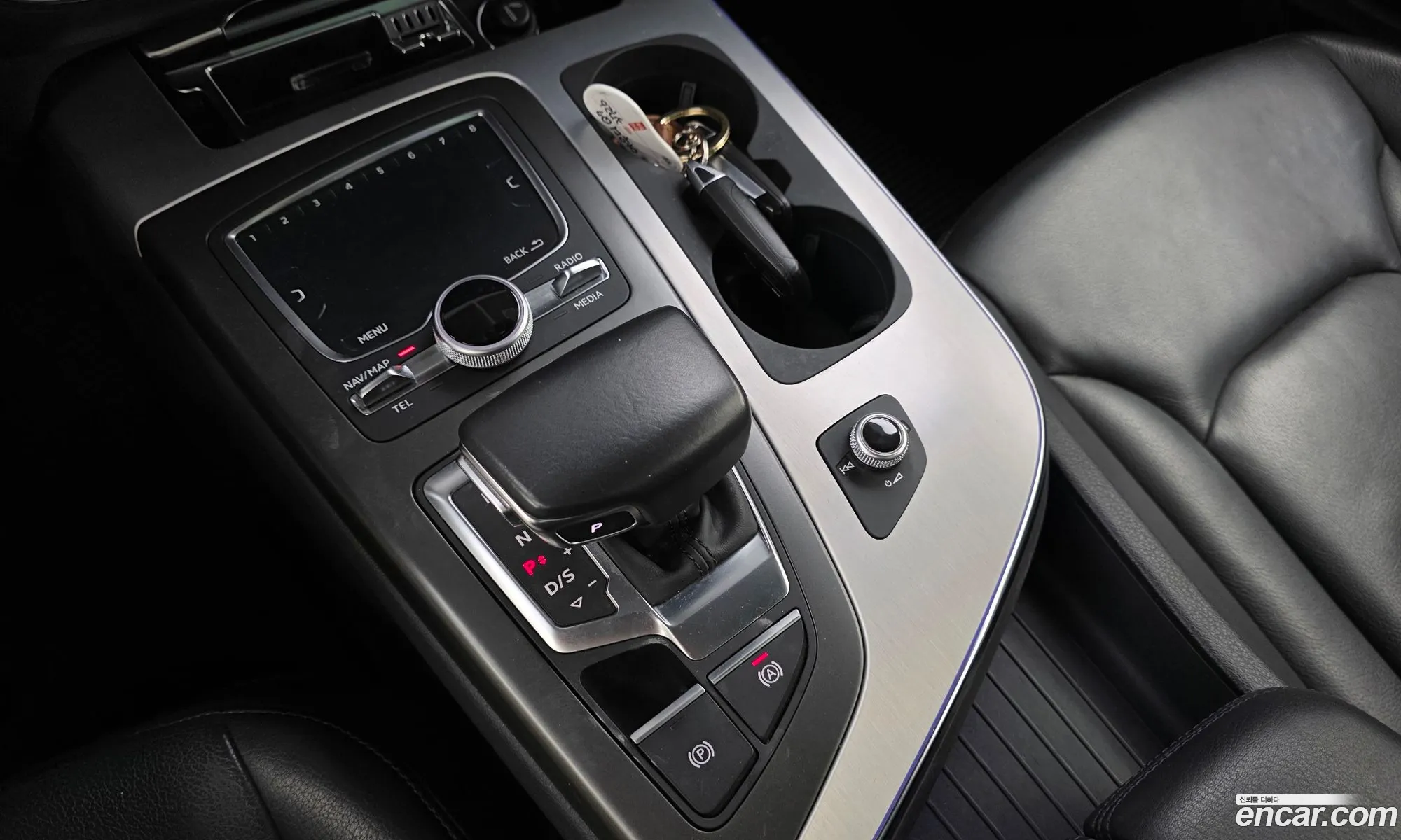 Audi Q7 2019 WAUZZZ4M0KD043423 — 4