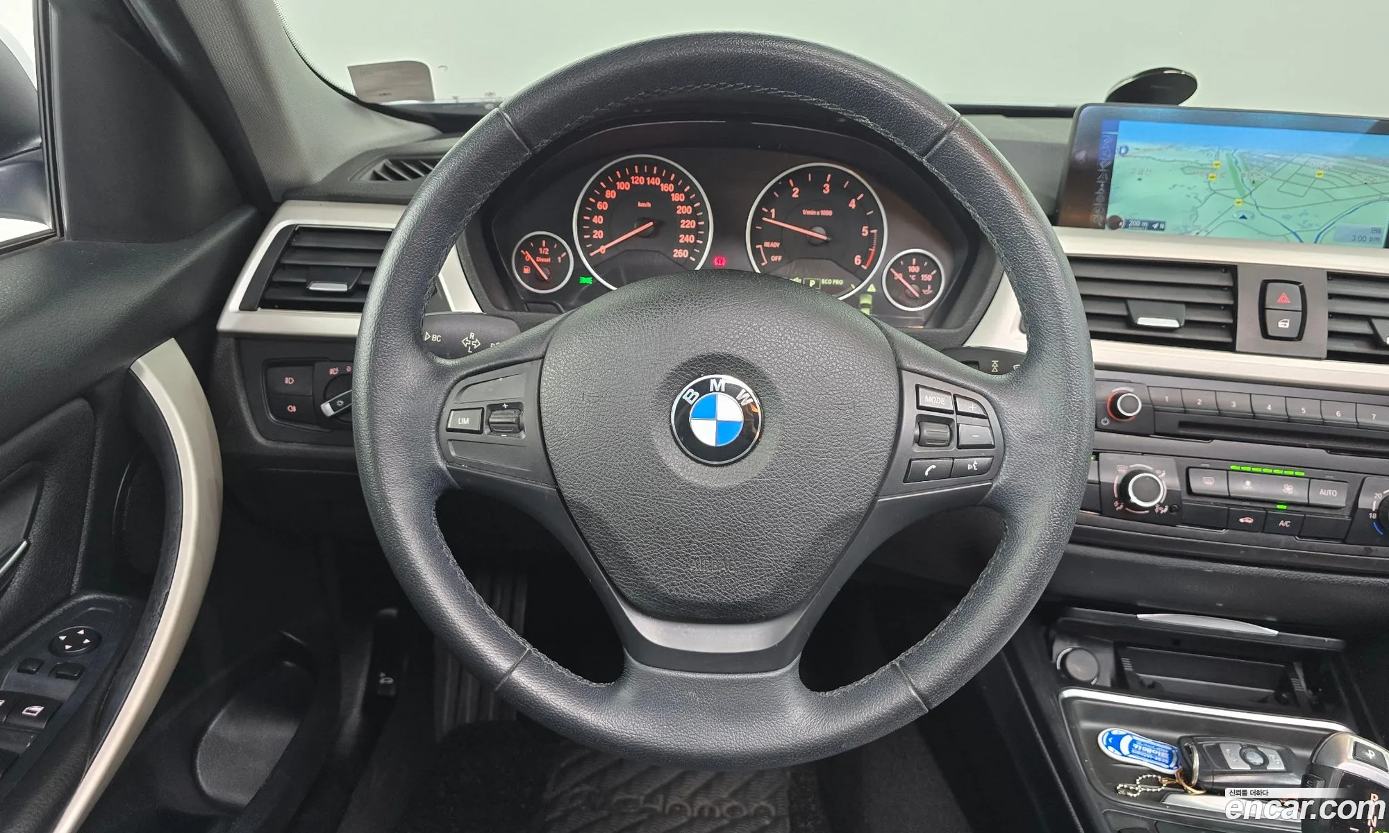 BMW 3 Series 2015 — 3
