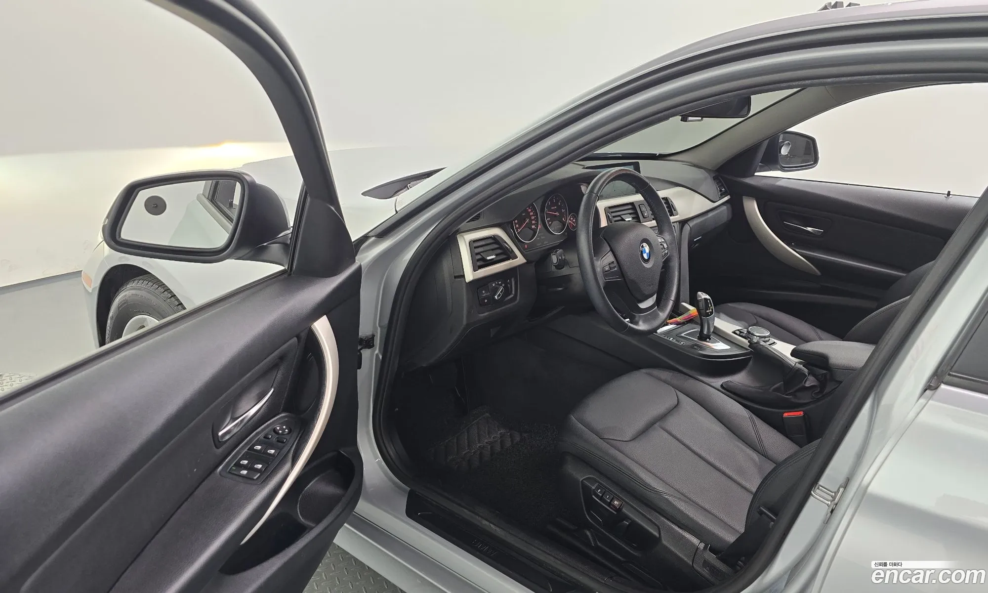 BMW 3 Series 2015 — 14