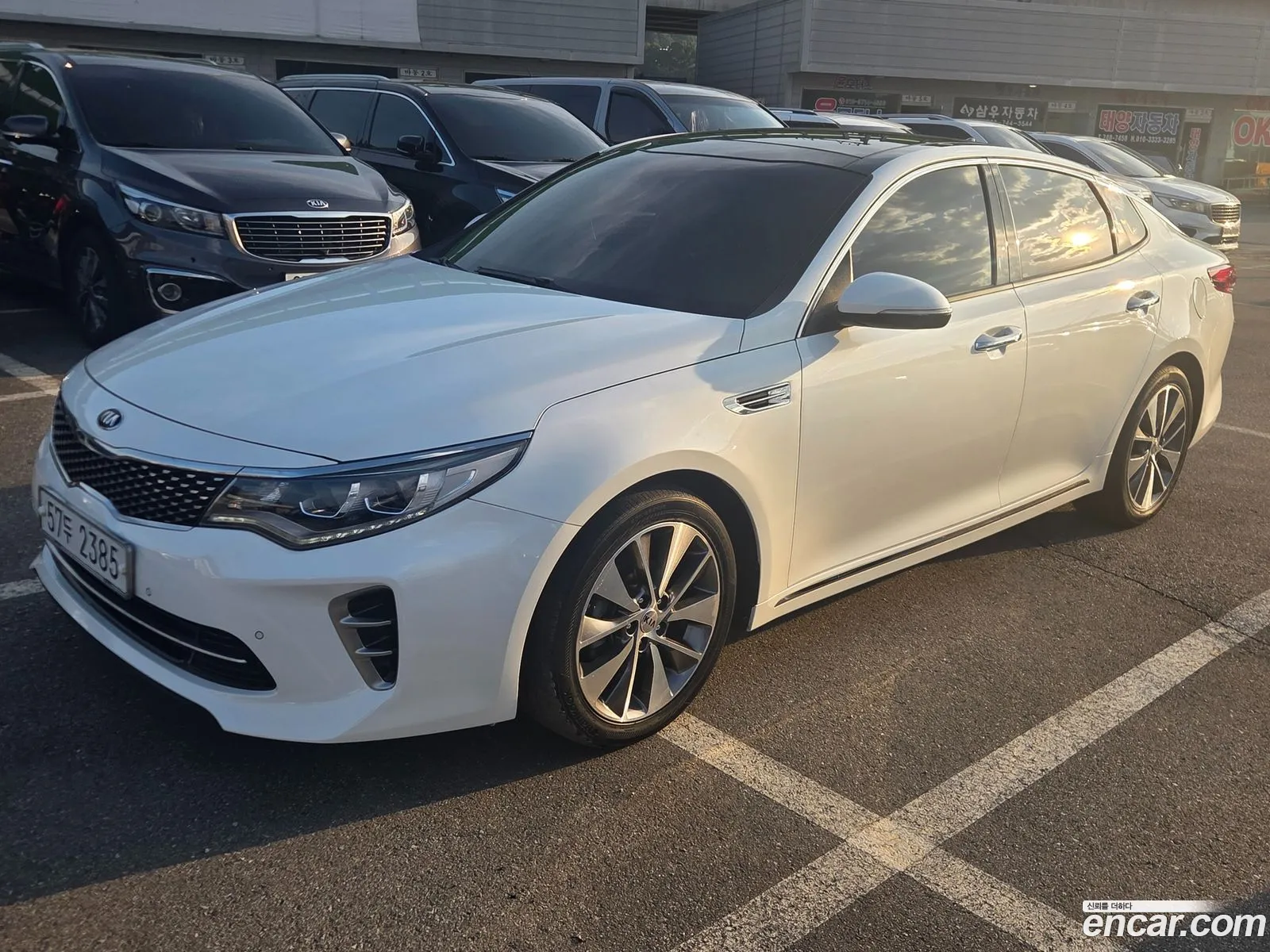 Kia K5 2017 — 2