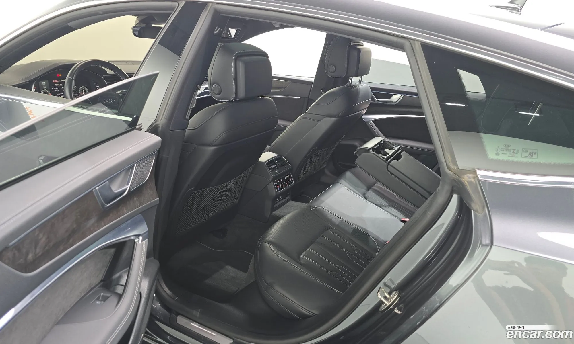 Audi A7 2021 — 10