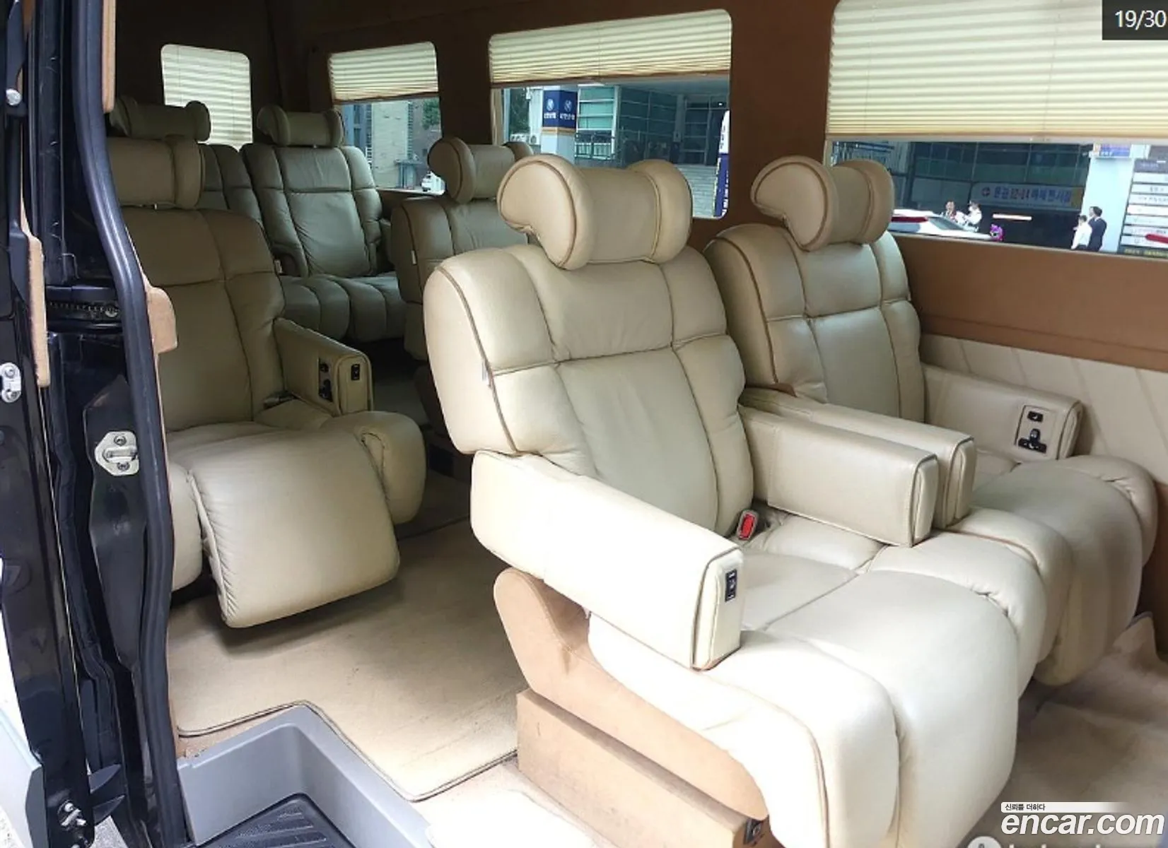 Mercedes-Benz Sprinter 2012 — 17