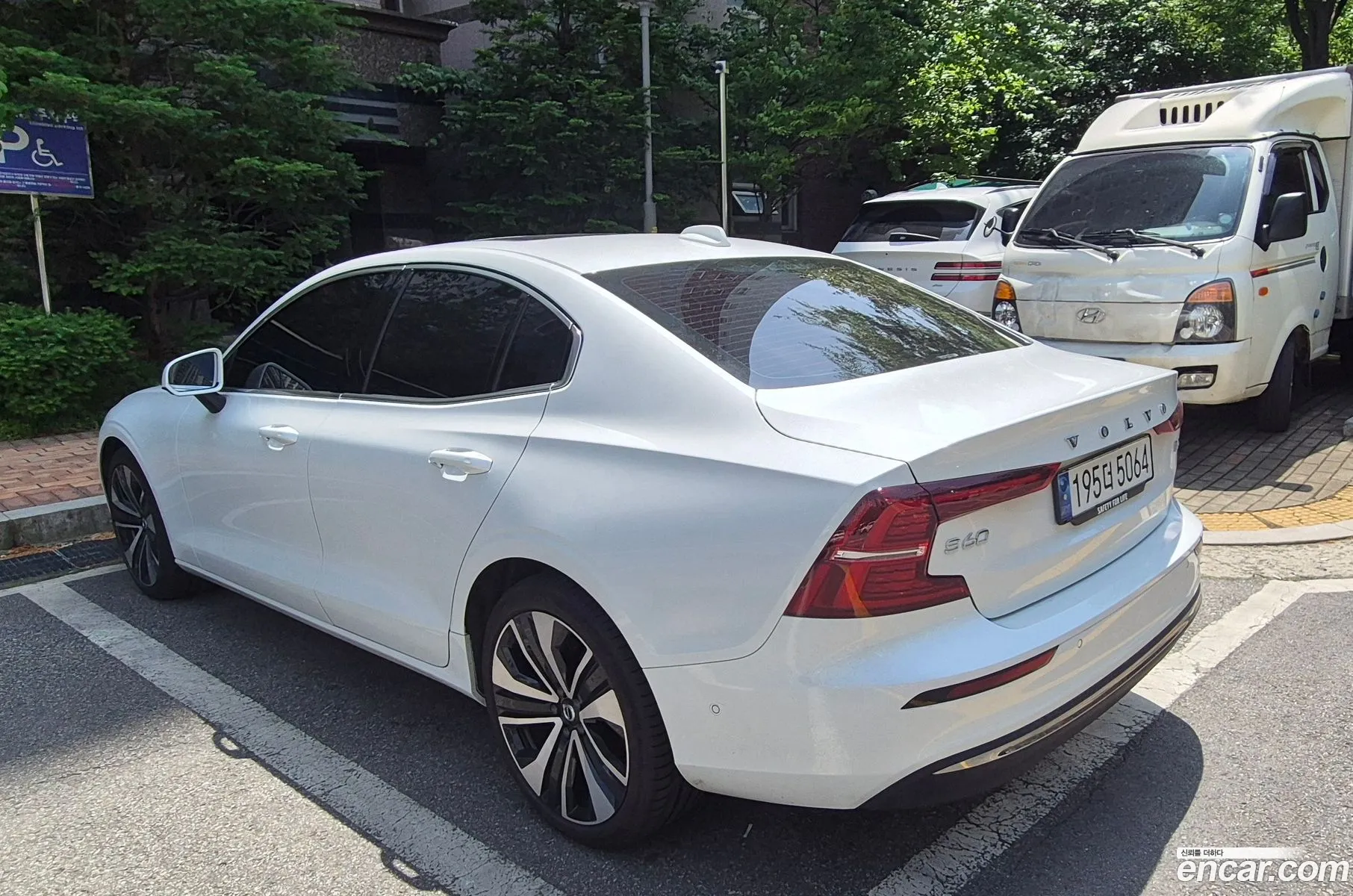 Volvo S60 2024 — 4