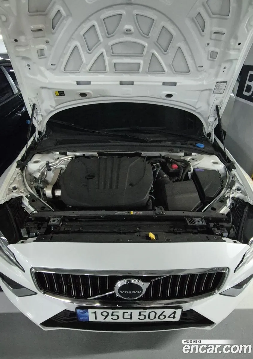 Volvo S60 2024 — 7