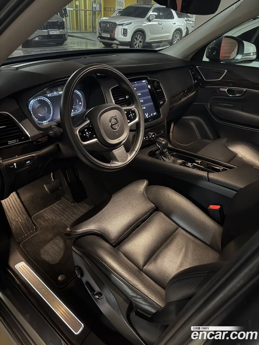 Volvo XC90 2018 — 14