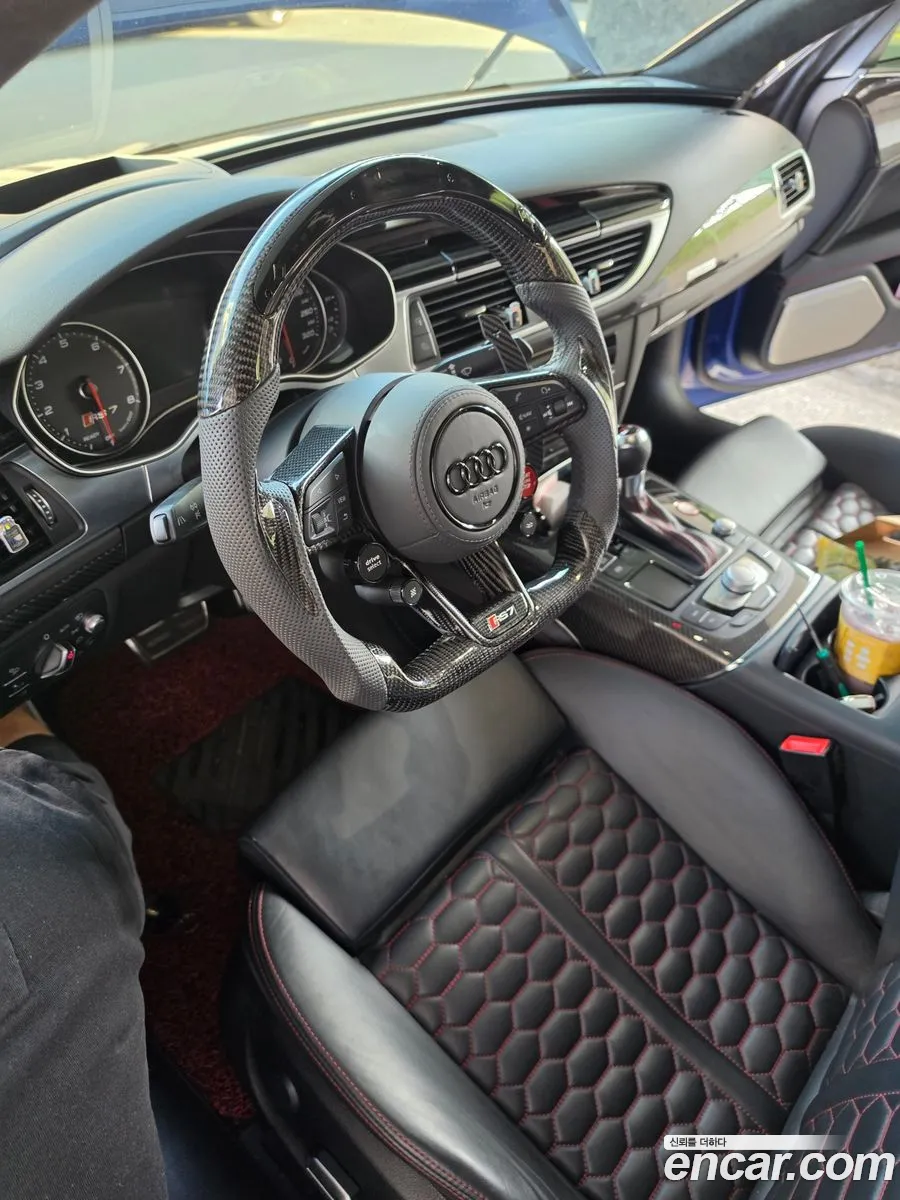 Audi RS7 2015 — 7