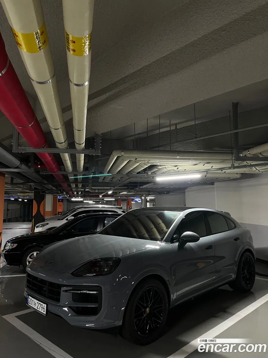Porsche Cayenne 2024 — 3