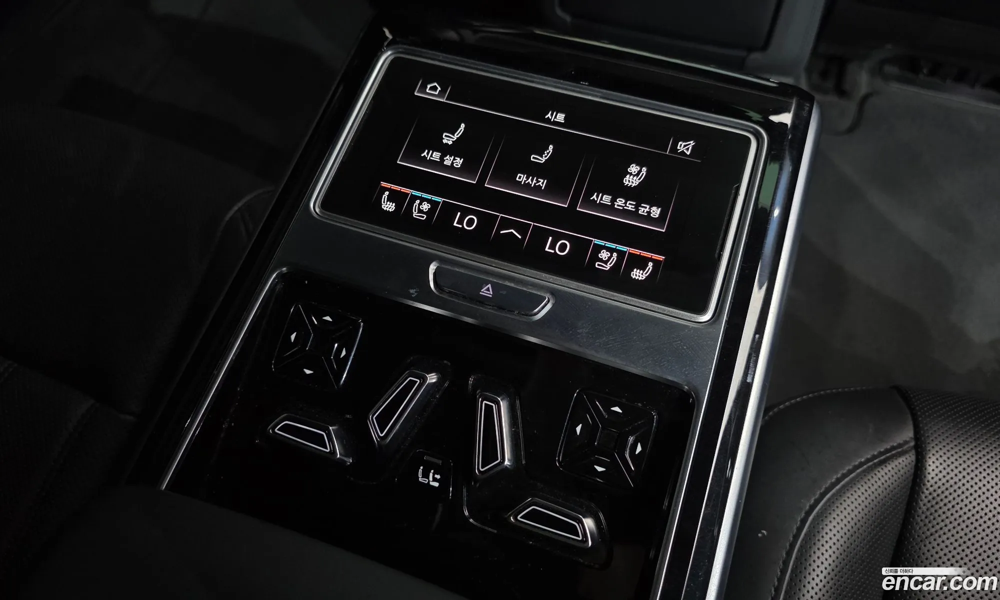 Audi A8 2021 WAUZZZF89MN002849 — 9