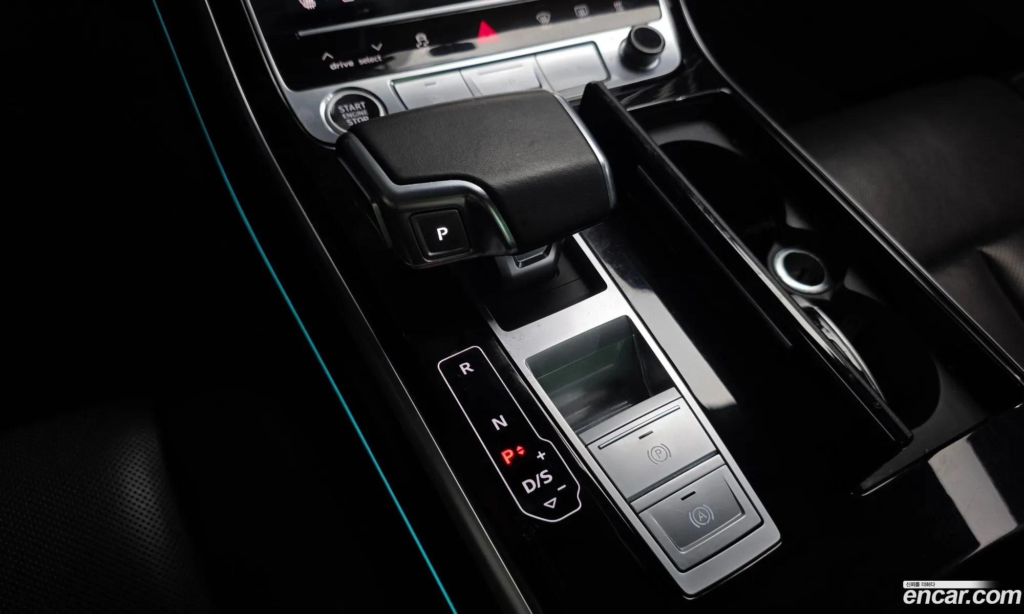 Audi A8 2021 WAUZZZF89MN002849 — 5