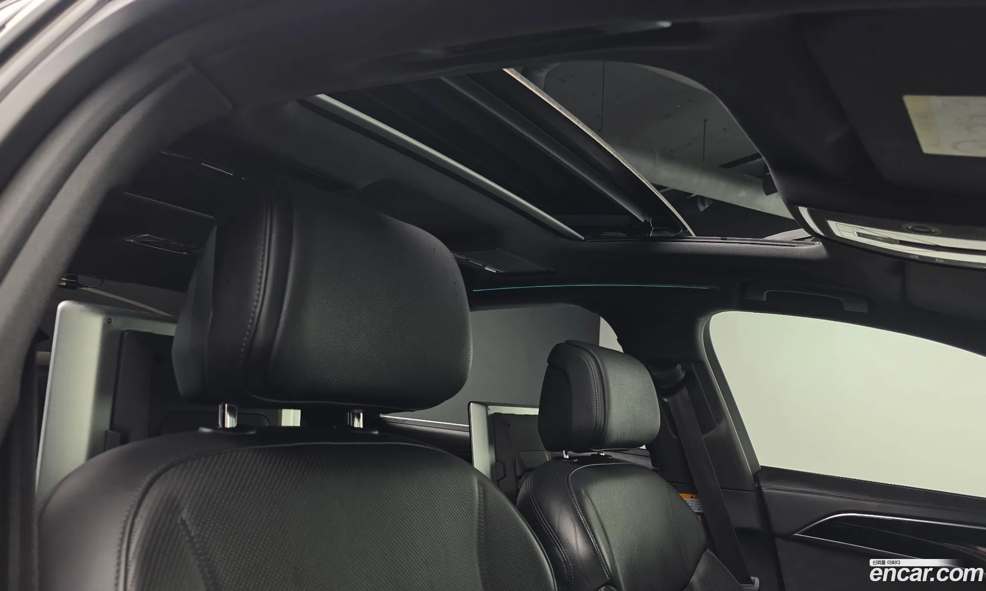 Audi A8 2021 WAUZZZF89MN002849 — 7