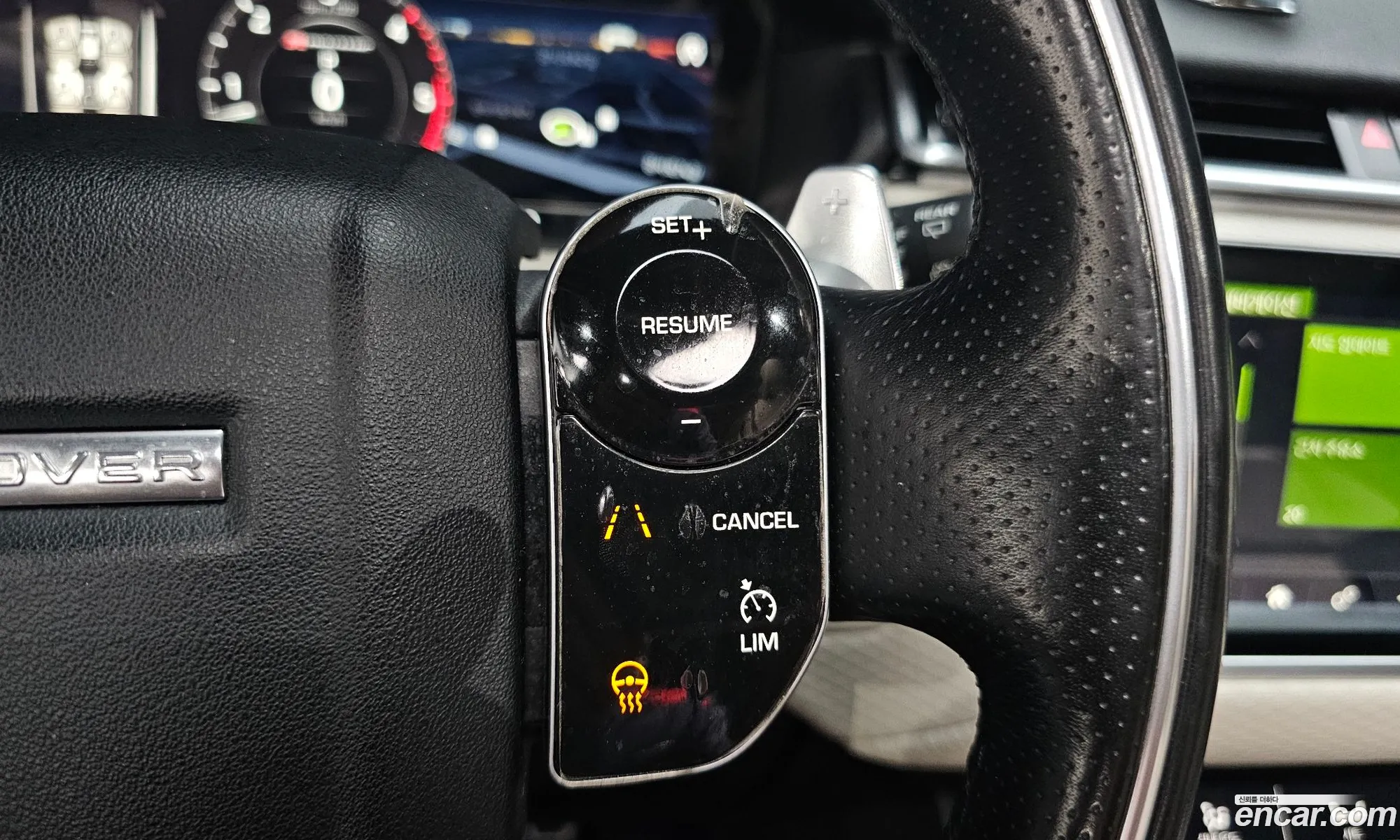 Land Rover Range Rover Velar 2018 — 10